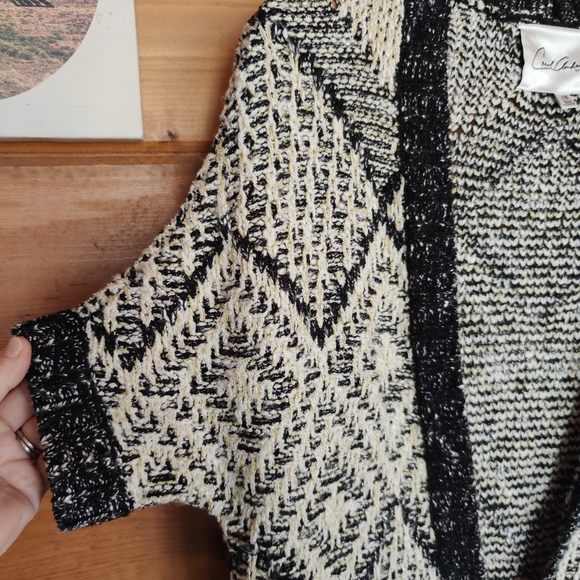 Cabi Carol‎ Anderson Provence Southwest Dolman Knit Cardigan Sweater Boho Sz XS - Picture 7 of 8